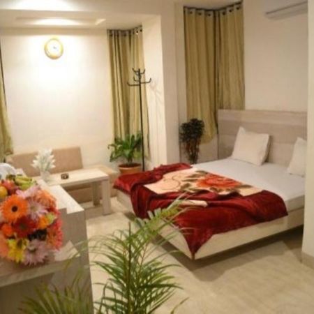 Hotel Kachnar Pachmarhi Luaran gambar