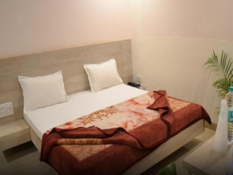 Hotel Kachnar Pachmarhi Luaran gambar